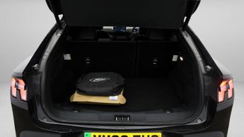 Ford Mustang Mach-E BASE