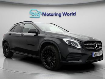 Mercedes GLA GLA 180 AMG LINE EDITION