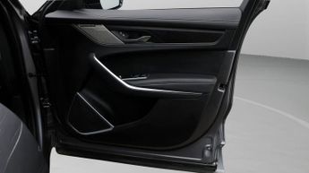 Jaguar F-PACE R-DYNAMIC HSE BLACK