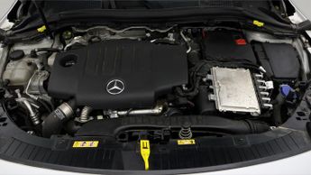 Mercedes-Benz GLA GLA 200 D AMG LINE EXECUTIVE