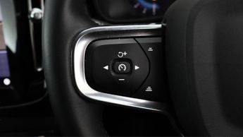 Volvo XC40 RECHARGE PLUS
