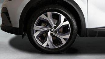 Renault Captur RS LINE E-TECH