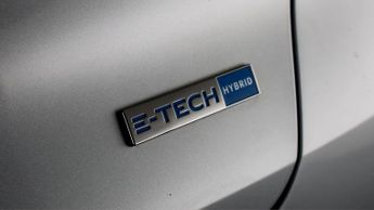 Renault Captur RS LINE E-TECH