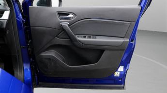Renault Captur TECHNO E-TECH