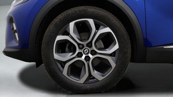 Renault Captur TECHNO E-TECH