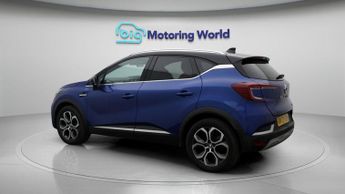 Renault Captur TECHNO E-TECH