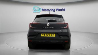 Renault Captur EVOLUTION E-TECH
