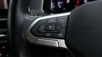 Volkswagen T-Roc STYLE TSI DSG