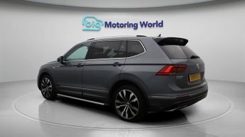 Volkswagen Tiguan Allspace R-LINE TDI DSG