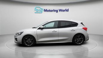 Ford Focus ST-LINE