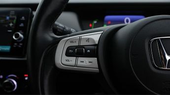 Honda Jazz I-MMD EX