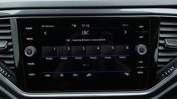 Volkswagen T-Roc R-LINE TSI EVO DSG