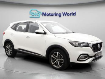 MG HS EXCLUSIVE