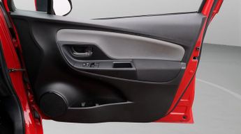 Toyota Yaris VVT-I ICON TECH