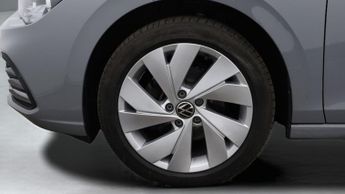 Volkswagen Golf STYLE TDI DSG