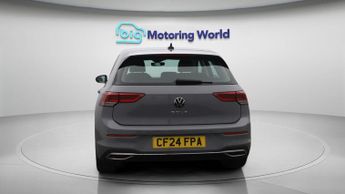 Volkswagen Golf STYLE TDI DSG