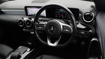 Mercedes-Benz CLA CLA 200 AMG LINE