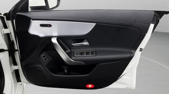 Mercedes-Benz CLA CLA 200 AMG LINE