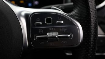 Mercedes-Benz CLA CLA 200 AMG LINE