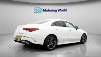 Mercedes-Benz CLA CLA 200 AMG LINE