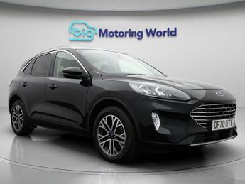 Ford Kuga TITANIUM EDITION