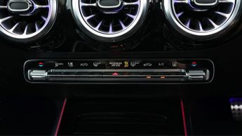 Mercedes-Benz EQA EQA 350 4MATIC AMG LINE PREMIUM