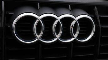 Audi Q3 TFSI S LINE BLACK EDITION