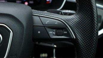 Audi Q3 TFSI S LINE BLACK EDITION