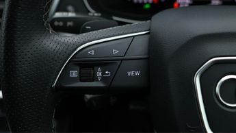 Audi Q5 TFSI E S LINE QUATTRO