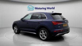 Audi Q5 TFSI E S LINE QUATTRO