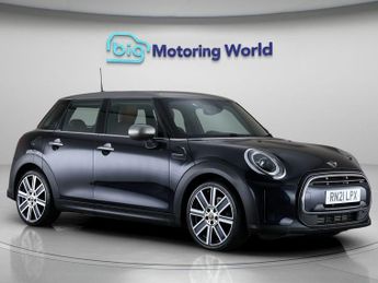 MINI Hatch COOPER EXCLUSIVE