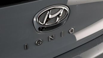 Hyundai IONIQ PREMIUM SE