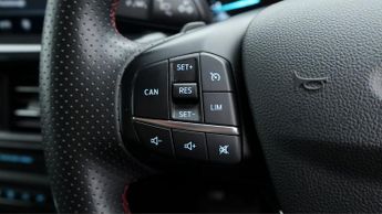 Ford Focus ST-LINE