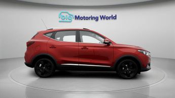 MG MG ZS EXCLUSIVE