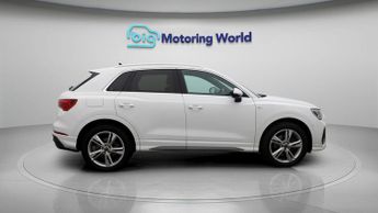 Audi Q3 TFSI QUATTRO S LINE