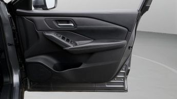 Nissan Qashqai DIG-T N-CONNECTA DCT