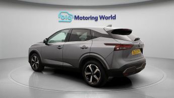 Nissan Qashqai DIG-T N-CONNECTA DCT