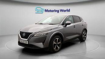 Nissan Qashqai DIG-T N-CONNECTA DCT