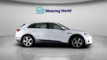 Audi e-tron QUATTRO TECHNIK