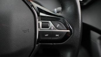 Peugeot E-2008 ACTIVE PREMIUM