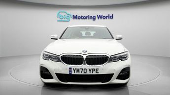 BMW 3 Series 330E M SPORT