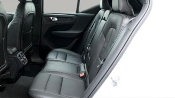Volvo XC40 T3 MOMENTUM
