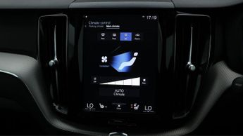 Volvo XC60 T8 TWIN ENGINE R-DESIGN AWD