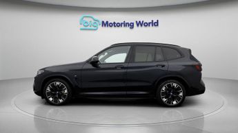 BMW iX3 M SPORT PRO