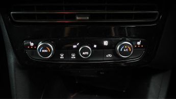 Vauxhall Mokka Electric SRI PREMIUM