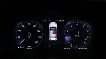 Volvo XC40 T3 R-DESIGN