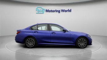 BMW 3 Series 330E M SPORT