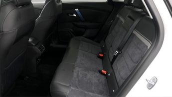 Citroen e-C4 X SHINE PLUS