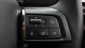 Citroen e-C4 X SHINE PLUS