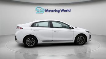 Hyundai IONIQ PREMIUM